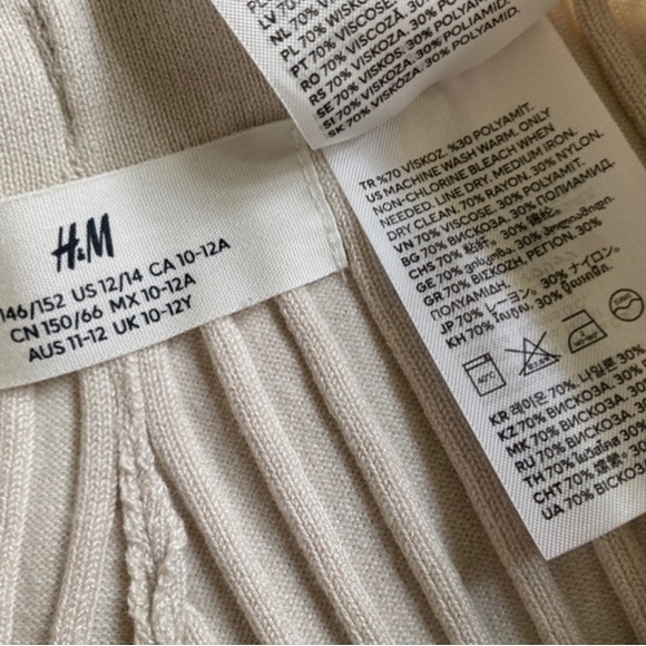 Rib Knit Biker Shorts - Picture 7 of 9